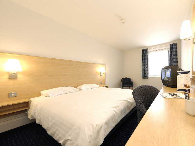 Travelodge Glasgow Airport Hotel Dış mekan fotoğraf
