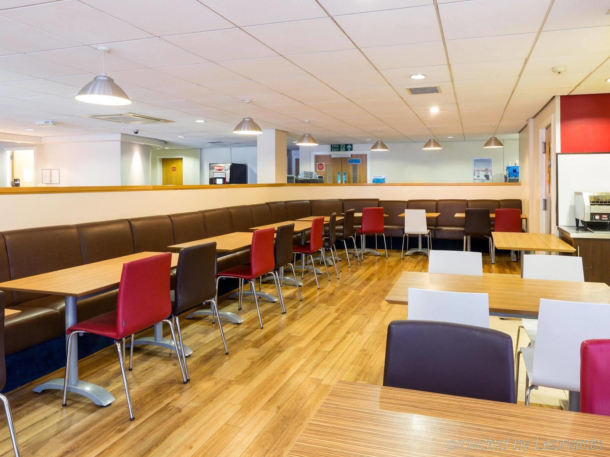 Travelodge Glasgow Airport Hotel Dış mekan fotoğraf