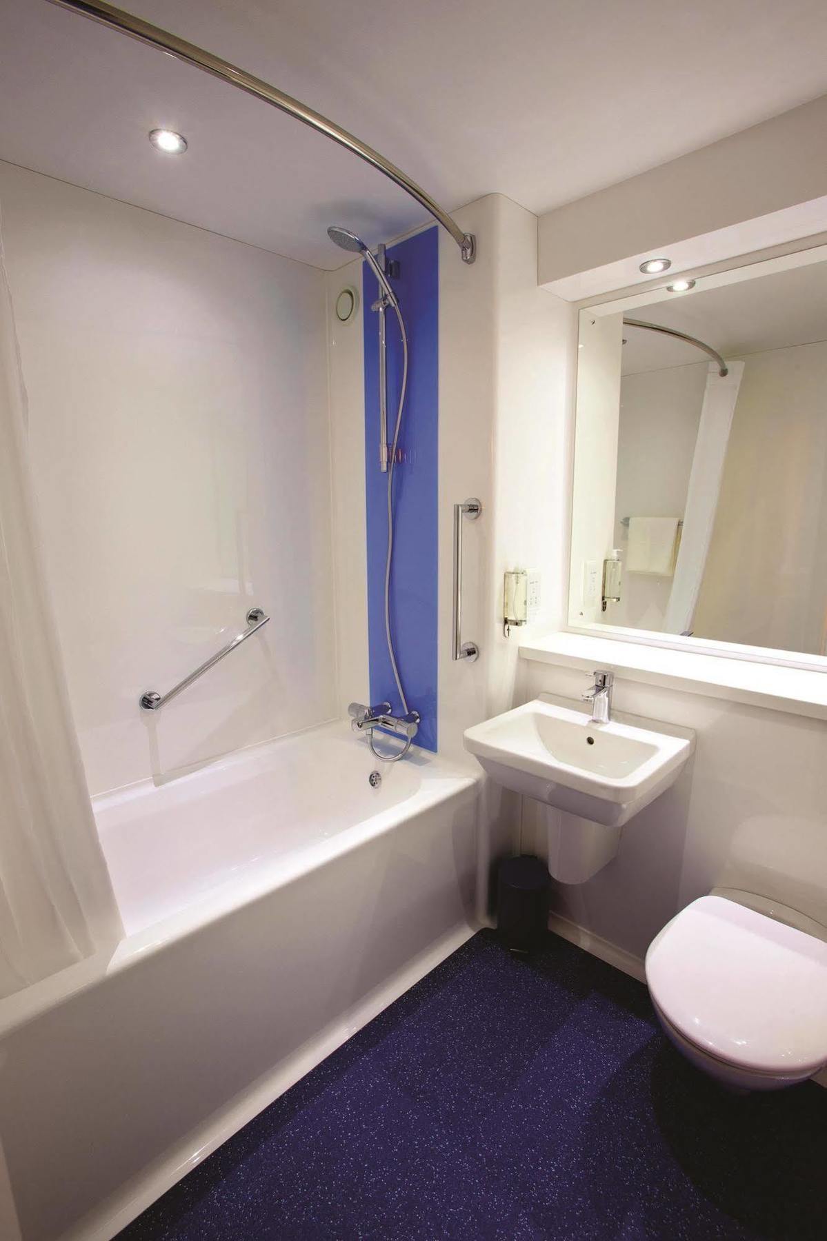 Travelodge Glasgow Airport Hotel Dış mekan fotoğraf