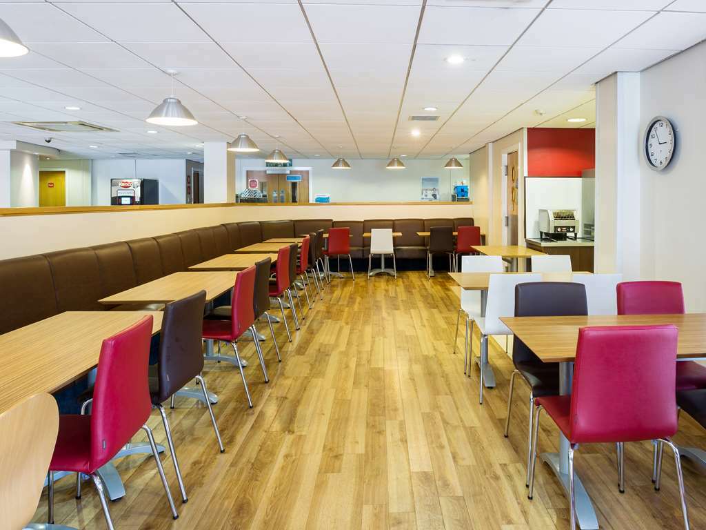 Travelodge Glasgow Airport Hotel Restoran fotoğraf
